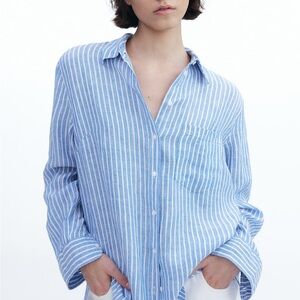 Banana Republic Light Blue and White Striped Shirt